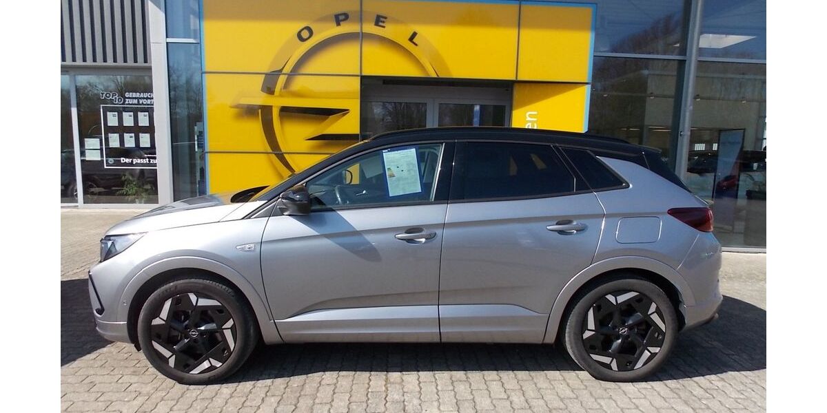 Opel Grandland (X) 46.142 km 25.590 &euro; Brunsbüttel 25541