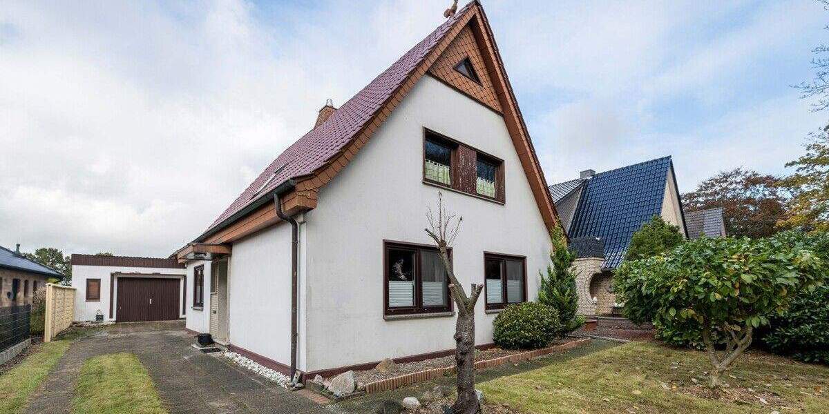 Einfamilienhaus Geestland Debstedt - 7 Zimmer, 121 m&sup2;, 195.000&euro; | Angebot:25676350