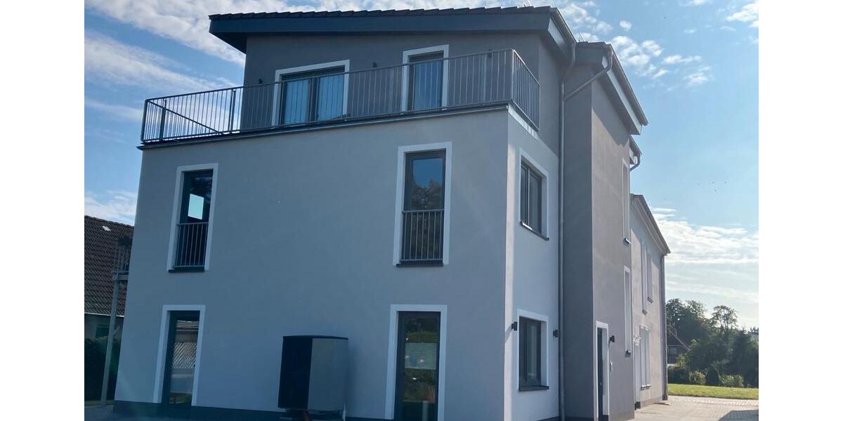 Dachgeschoßwohnung Brunsbüttel - 2 Zimmer, 42 m&sup2;, 692&euro; | Angebot:25452950