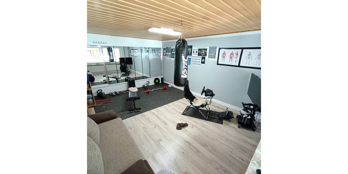 Reihenendhaus Marne - 7 Zimmer, 141 m&sup2;, 229.000&euro; | Angebot:25697363