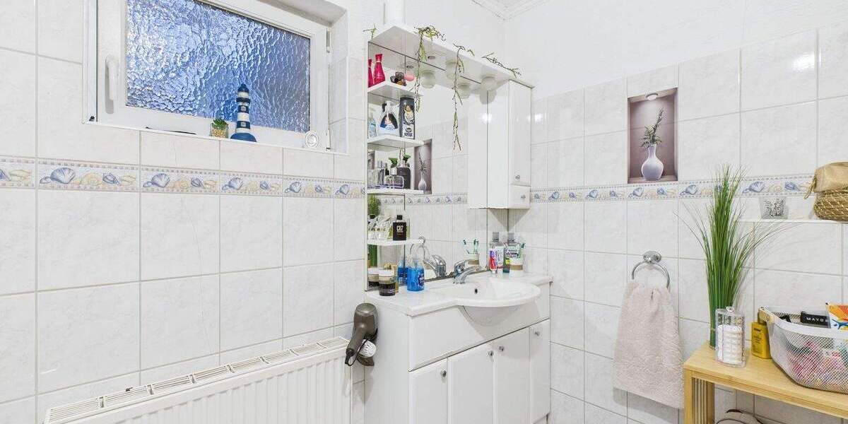 Einfamilienhaus Cuxhaven Altenbruch - 4 Zimmer, 88 m&sup2;, 199.000&euro; | Angebot:25666573