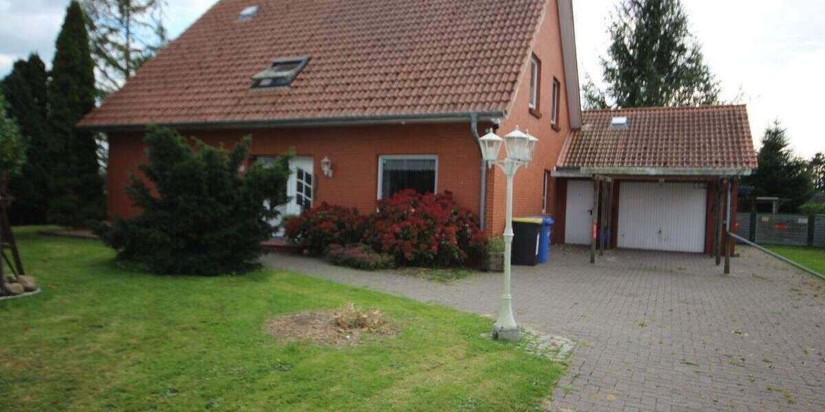 Einfamilienhaus Cuxhaven Altenbruch - 5 Zimmer, 181 m&sup2;, 399.000&euro; | Angebot:26139877