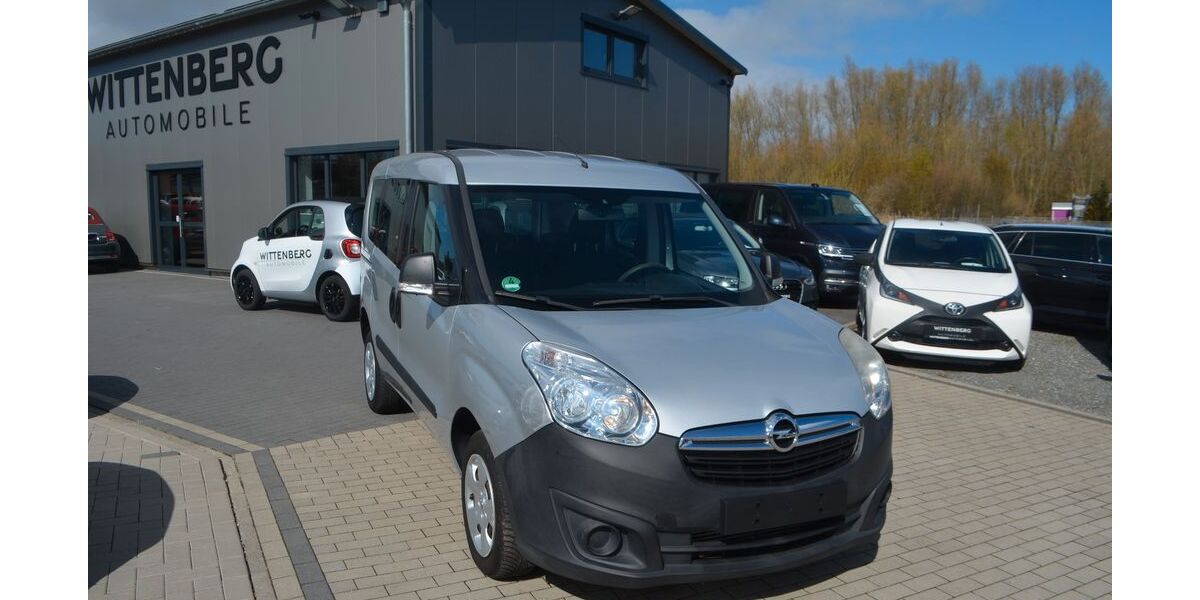 Opel Combo 78.000 km 11.900 &euro; Cuxhaven 27472