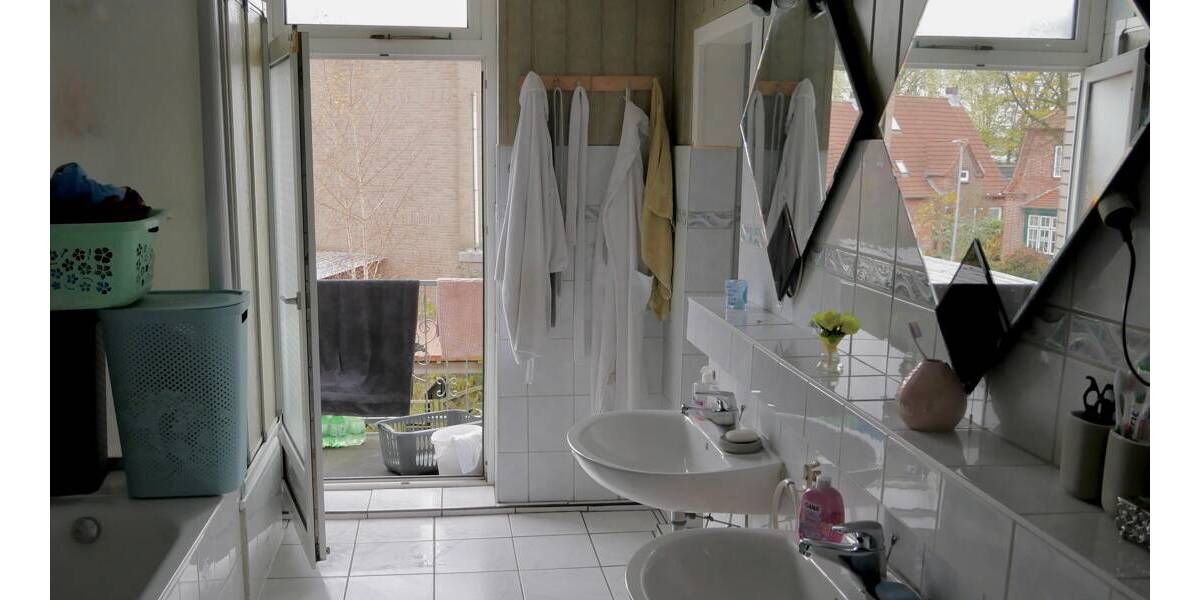 Mehrfamilienhaus, Wohnhaus Brunsbüttel - 1 Zimmer, 225 m&sup2;, 395.000&euro; | Angebot:25697271