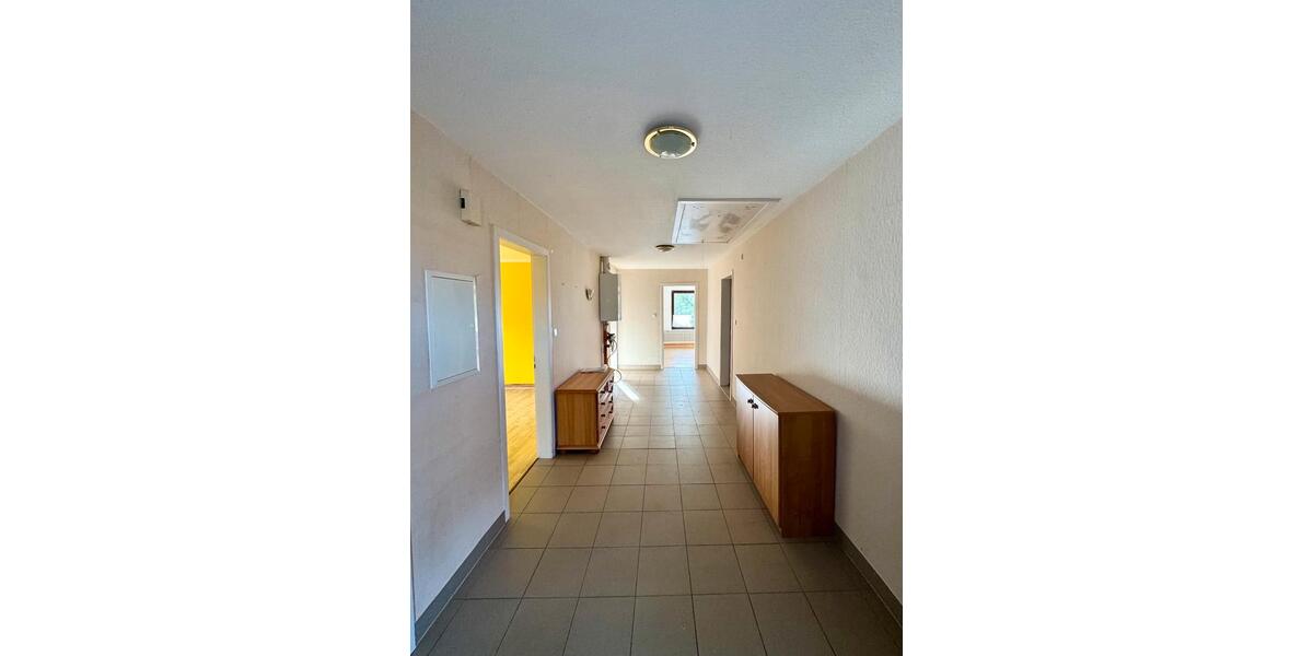 Etagenwohnung Neuhaus (Oste) - 4.5 Zimmer, 90 m&sup2;, 770&euro; | Angebot:25101012