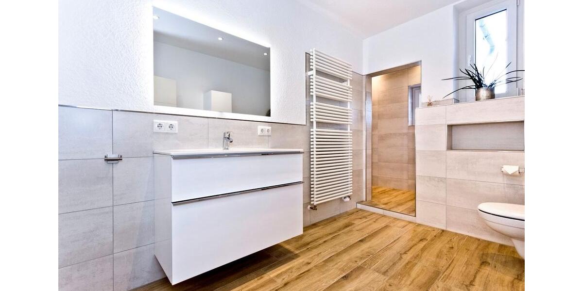 Mehrfamilienhaus, Wohnhaus Cuxhaven Duhnen - 9 Zimmer, 298 m&sup2;, 639.000&euro; | Angebot:25614367