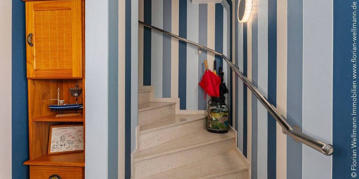 Mehrfamilienhaus, Wohnhaus Cuxhaven Döse - 8 Zimmer, 208 m&sup2;, 429.000&euro; | Angebot:25726094