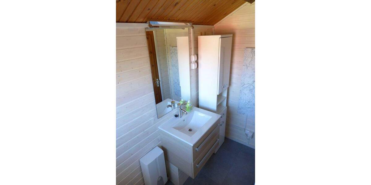 Mehrfamilienhaus, Wohnhaus Neuhaus - 6 Zimmer, 70 m&sup2;, 158.000&euro; | Angebot:25755925