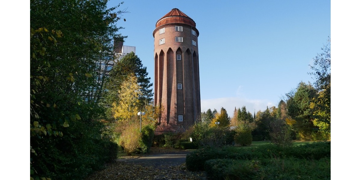 Historischer, atemberaubender Wasserturm in 25541 Brunsbüttel zu verkaufen. - Wohn- & Geschäftshaus Brunsbüttel | Angebot:14666000