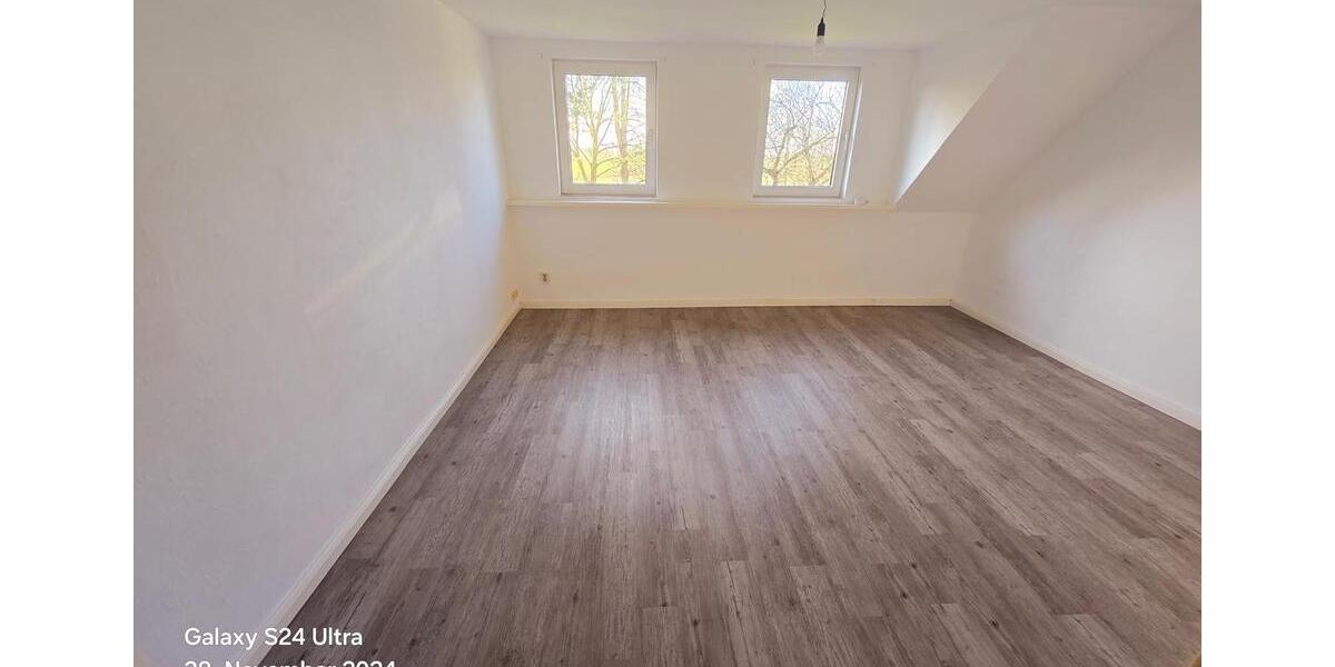 Dachgeschoßwohnung Wurster Nordseeküste - 3 Zimmer, 76 m&sup2;, 680&euro; | Angebot:25297726