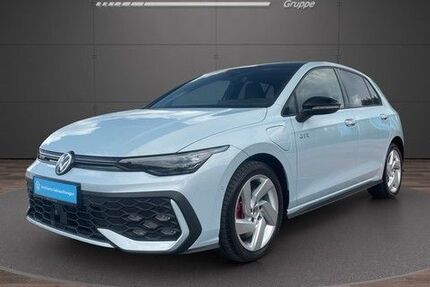 VW Golf 1.370 km 38.507 &euro; Cuxhaven 27472