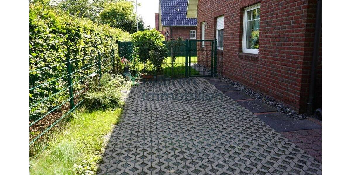 Einfamilienhaus Cuxhaven Altenbruch - 7 Zimmer, 212 m&sup2;, 495.000&euro; | Angebot:25677935