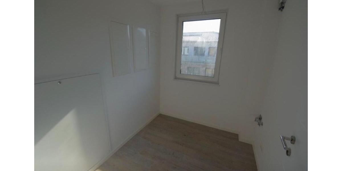 Einfamilienhaus Geestland - 3 Zimmer, 119 m&sup2;, 1.440&euro; | Angebot:25567968