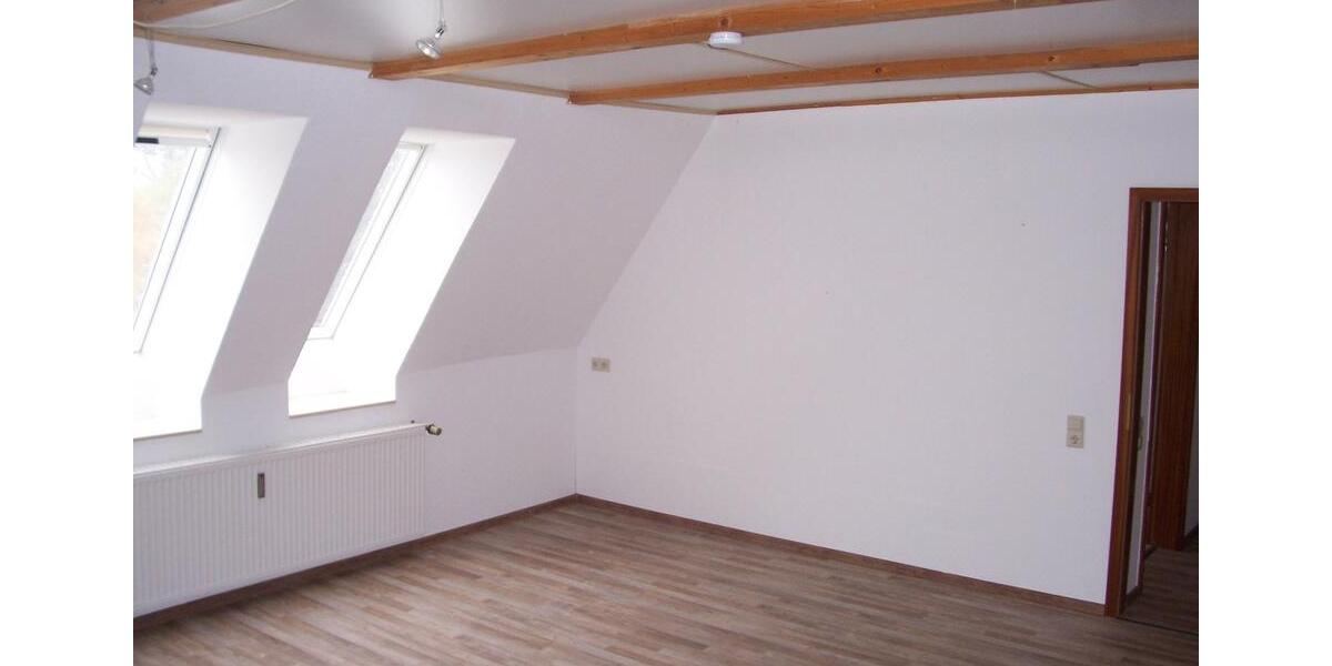 Dachgeschoßwohnung Wurster Nordseeküste - 2 Zimmer, 90 m&sup2;, 655&euro; | Angebot:26032089