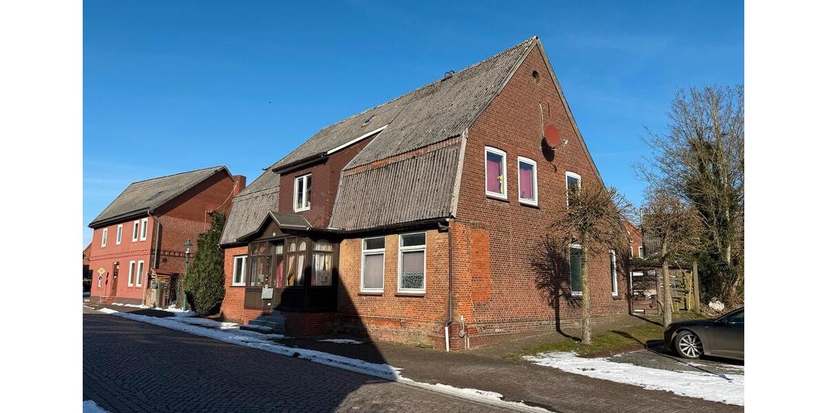 Einfamilienhaus Stinstedt - 9 Zimmer, 140 m&sup2;, 120.000&euro; | Angebot:25640651