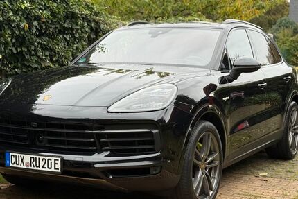 Porsche Cayenne 72.000 km 69.900 &euro; Cuxhaven 27476