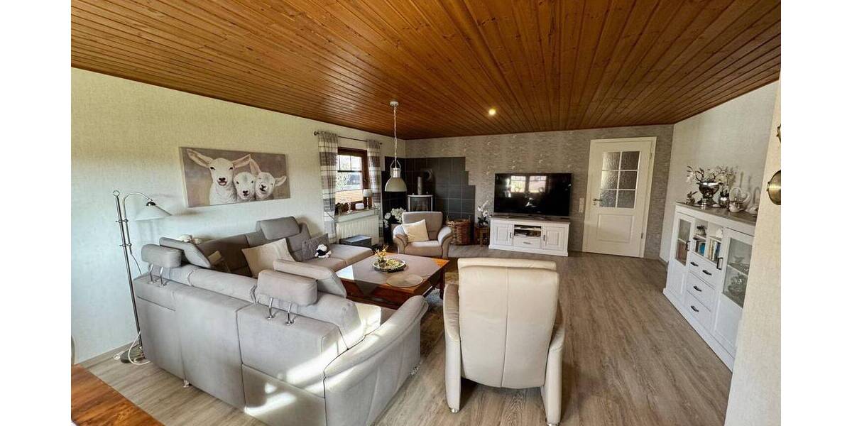 Bungalow Brunsbüttel - 3 Zimmer, 111 m&sup2;, 319.000&euro; | Angebot:26117684