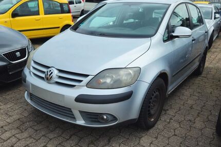 VW Golf 214.500 km 1.250 &euro; Cuxhaven 27474