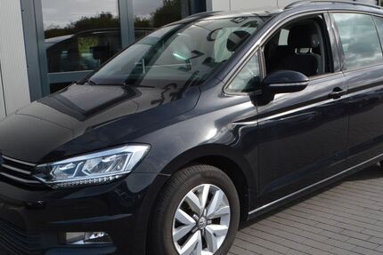 VW Touran 79.000 km 23.900 &euro; Cuxhaven 27472
