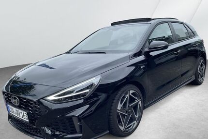 Hyundai i30 3.500 km 27.490 &euro; Cuxhaven 27472