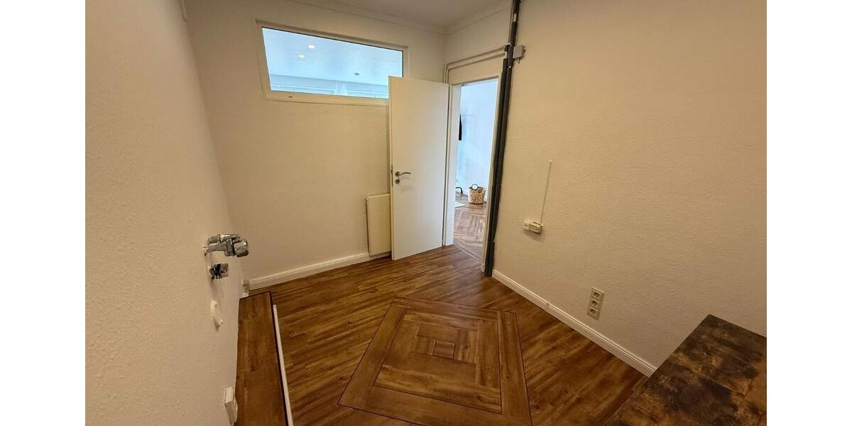 Gewerbeobjekt Cuxhaven Groden - 1.250&euro; | Angebot:25908378