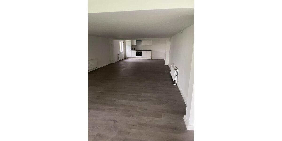 Einfamilienhaus Cuxhaven Groden - 7 Zimmer, 163 m&sup2;, 219.000&euro; | Angebot:26558175