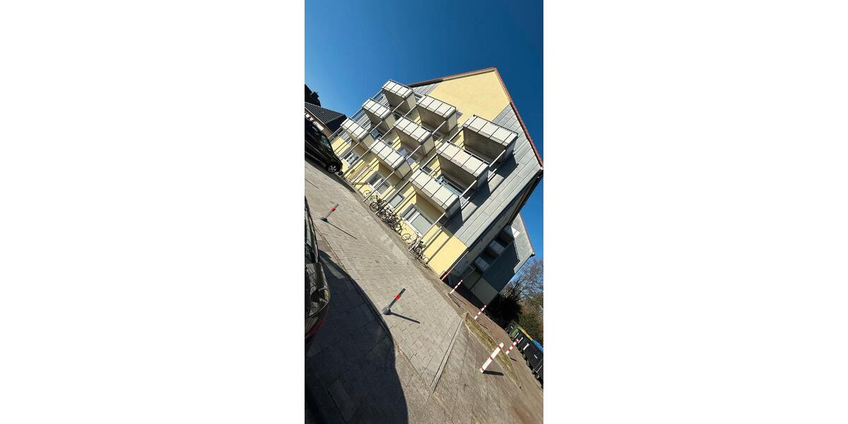 Dachgeschoßwohnung Cuxhaven - 2 Zimmer, 60 m&sup2;, 600&euro; | Angebot:25648565