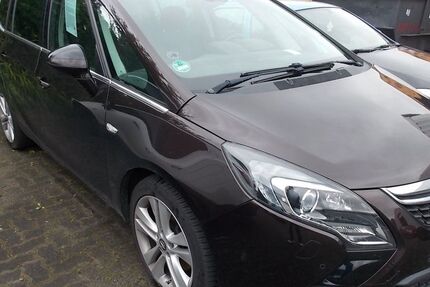 Opel Zafira Tourer 96.200 km 11.490 &euro; Brunsbüttel 25541
