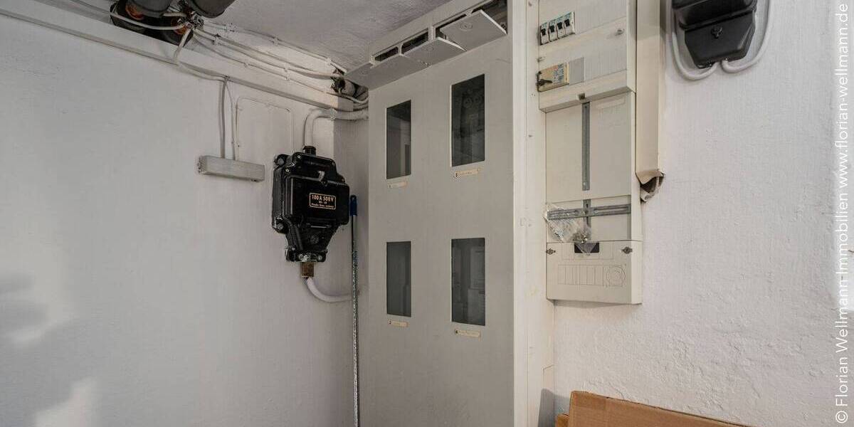 Mehrfamilienhaus, Wohnhaus Cuxhaven Döse - 8 Zimmer, 208 m&sup2;, 429.000&euro; | Angebot:25726094