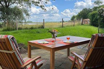 Haus Cadenberge - 5 Zimmer, 92 m&sup2;, 299.000&euro; | Angebot:25855906