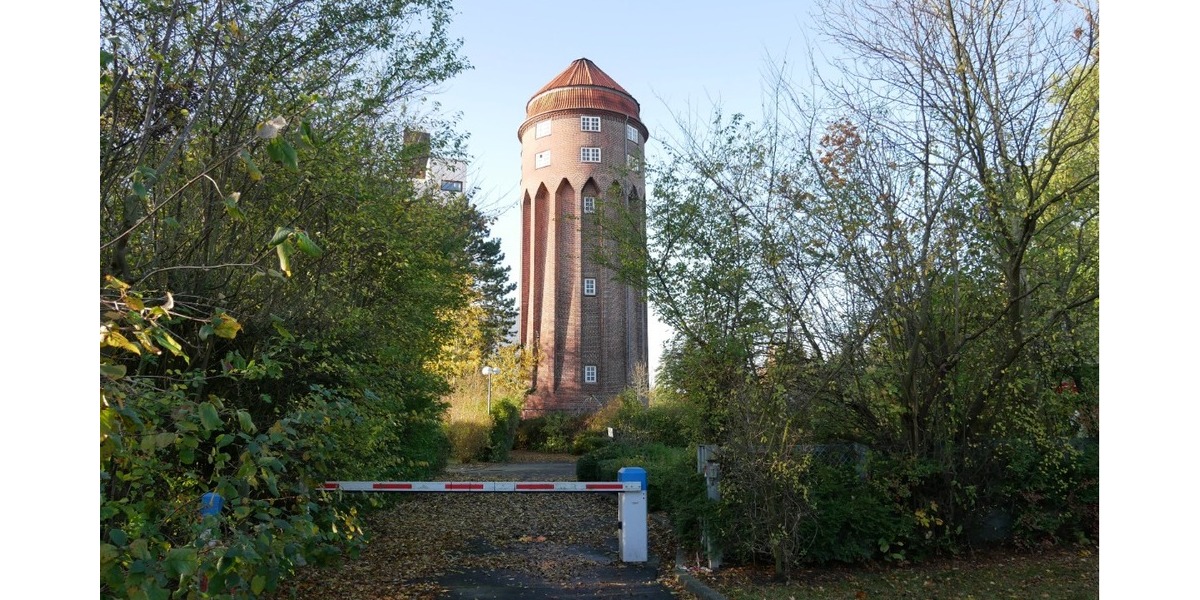 HausWohnungen! Historischer, atemberaubender Wasserturm in 25541 Brunsbüttel zu verkaufen. - Mehrfamilienhaus, Wohnhaus Brunsbüttel | Angebot:14665995