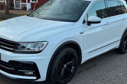 VW Tiguan 95.700 km 26.490 &euro; Geestland 27624