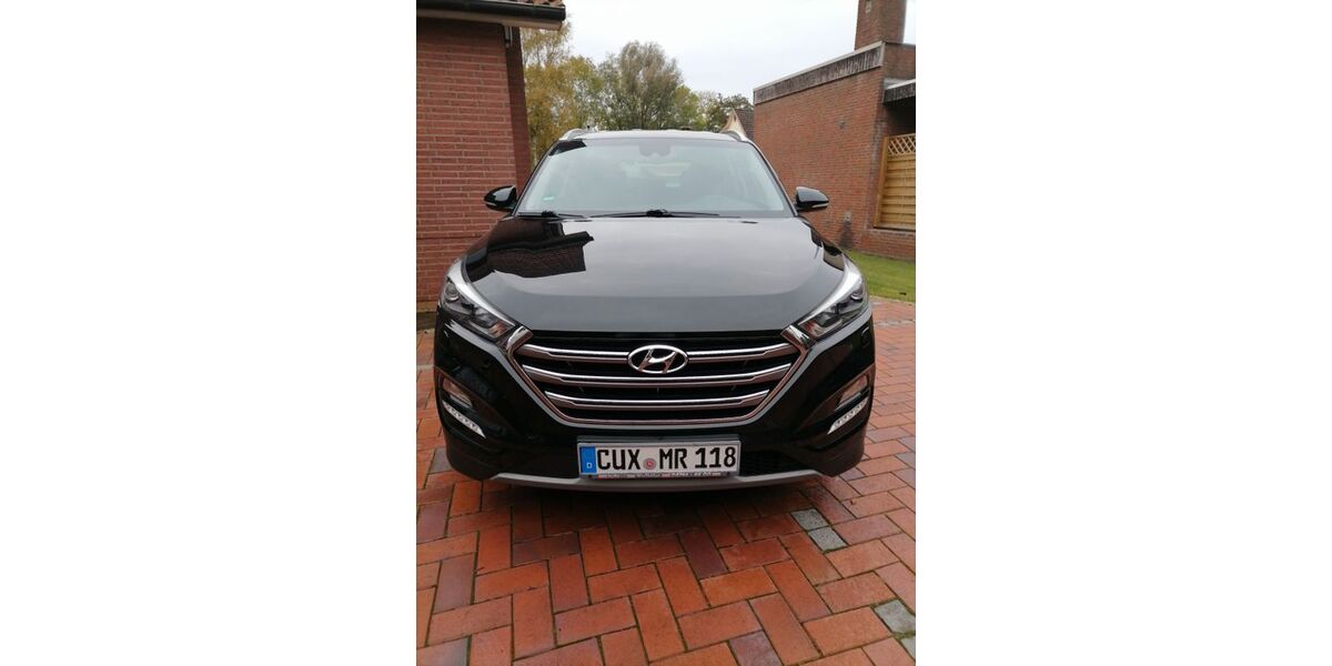 Hyundai TUCSON 76.000 km 13.250 &euro; Wurster Nordseeküste 27639