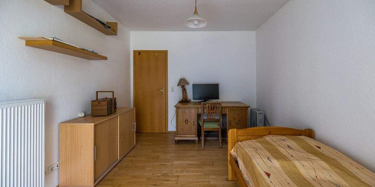 Einfamilienhaus Geestland-Debstedt Debstedt - 8 Zimmer, 242 m&sup2;, 570.000&euro; | Angebot:25737096