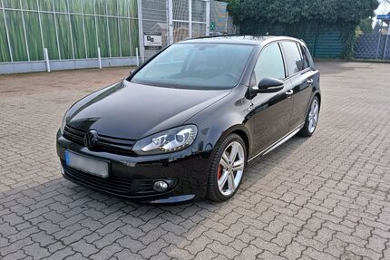 VW Golf 48.000 km 11.800 &euro; Geestland 27607