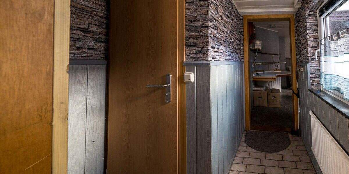 Einfamilienhaus Geestland Debstedt - 7 Zimmer, 121 m&sup2;, 195.000&euro; | Angebot:25676350