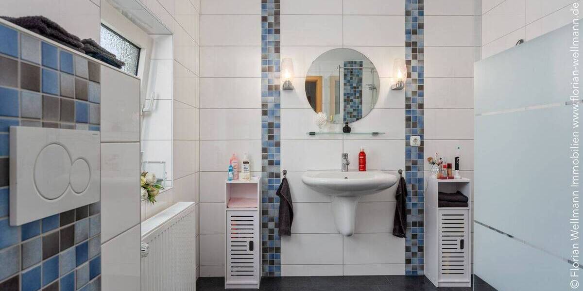 Mehrfamilienhaus, Wohnhaus Cuxhaven Döse - 8 Zimmer, 208 m&sup2;, 429.000&euro; | Angebot:25726094