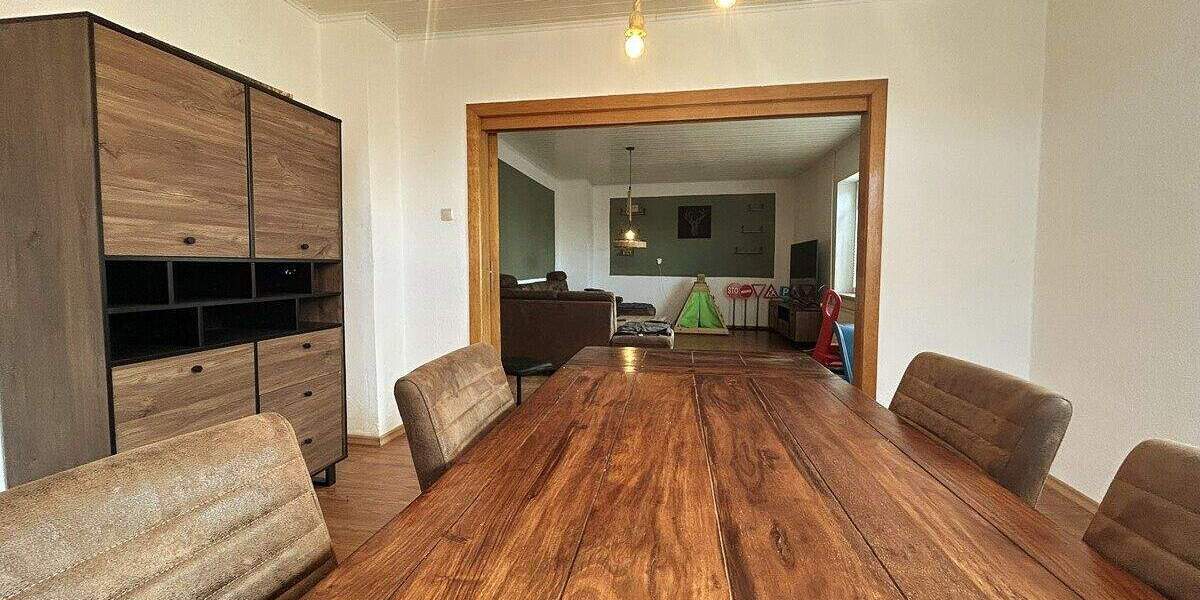 Einfamilienhaus Kronprinzenkoog - 6 Zimmer, 180 m&sup2;, 234.900&euro; | Angebot:25748150