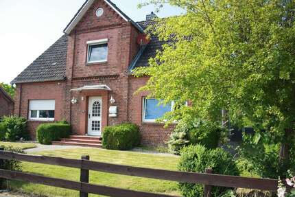 Haus Cadenberge - 7 Zimmer, 220.000 m&sup2;, 279.000&euro; | Angebot:27104413